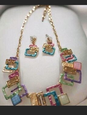Multicolor Geometric Square Necklace and Earring Set